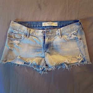 Light wash A&F low rise short shorts. Size 2